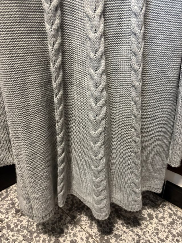 Vestido de lana gris