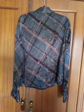 Camisa estampada mujer