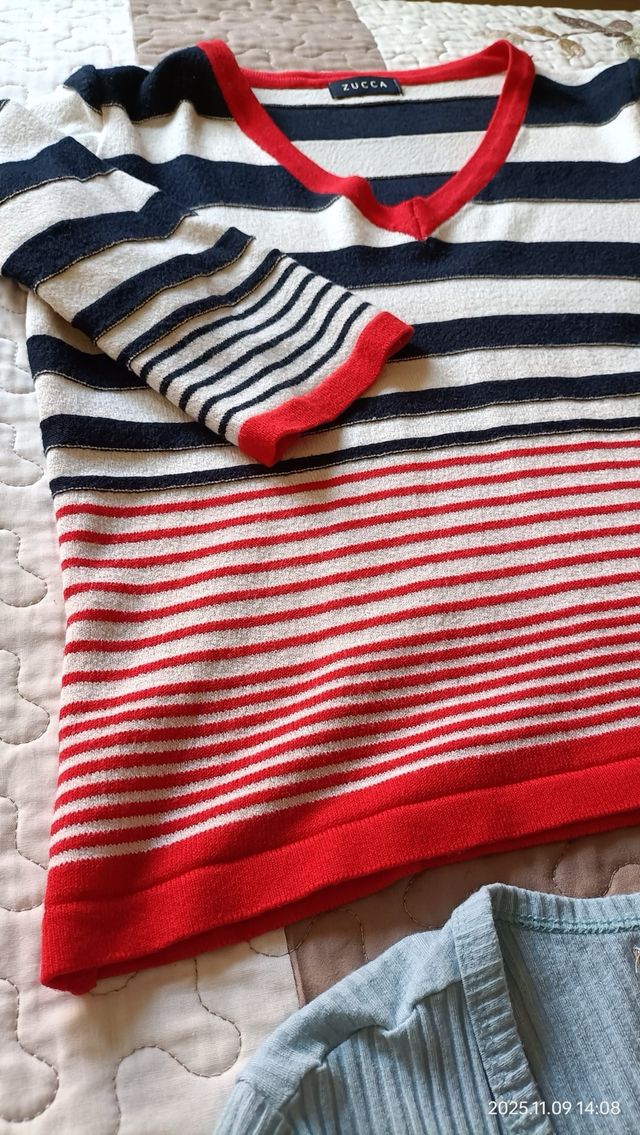 Top Croc, Jerseys cortitos y vestido 4€