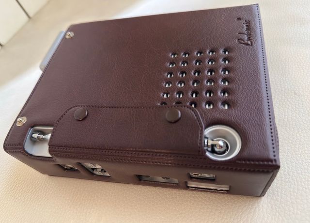 Mini TV Rádio Broksonic com Tubo Orion Japonês