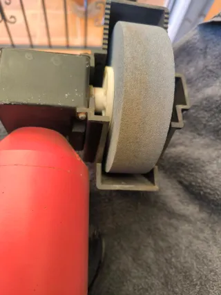 Amoladora KiBel 200W 150mm