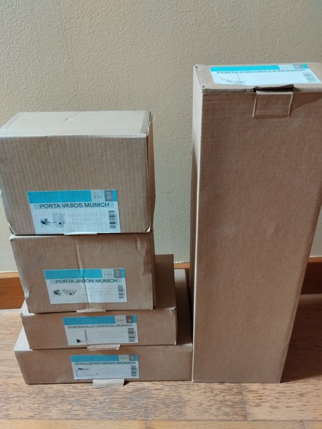 Juego nuevo de accesorios baño de calidad en latón