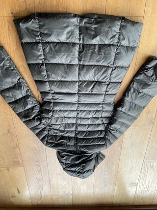 Abrigo de plumas  mujer gris talla S.