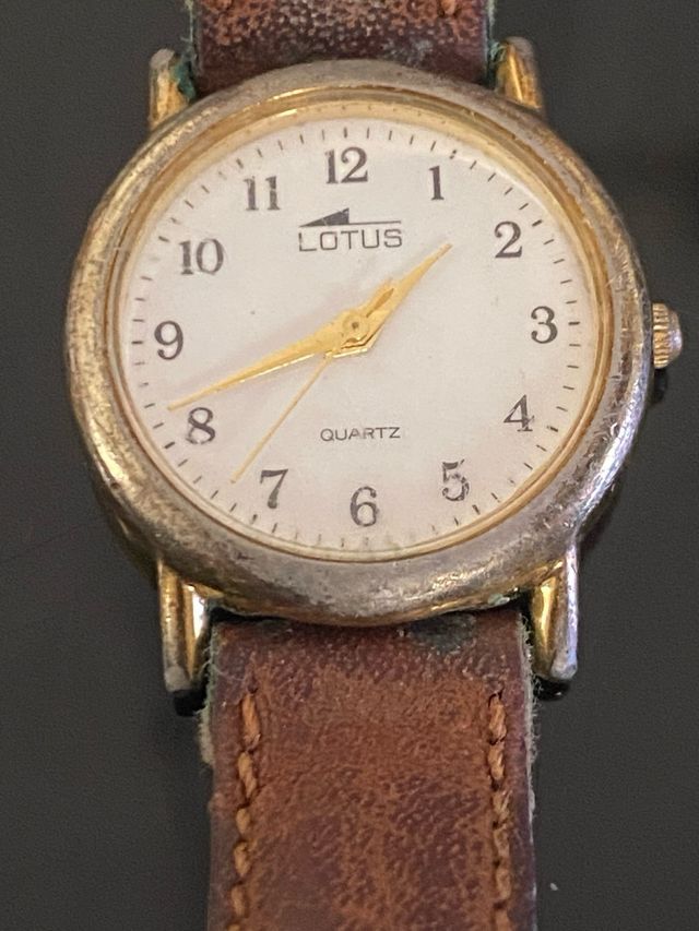 Reloj Lotus Vintage Dorado y Marrón