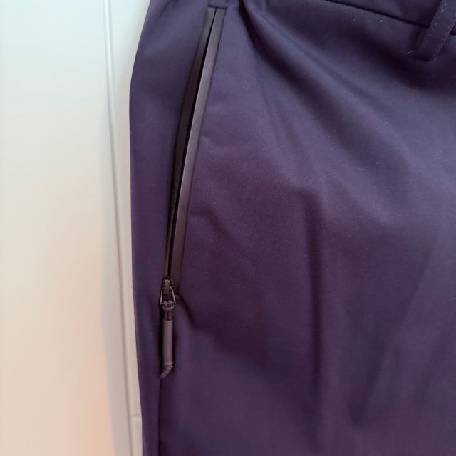 Pantalones azul marino con cintura elástica