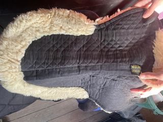 Mantilla Salva Cruz para montura de caballo Lana