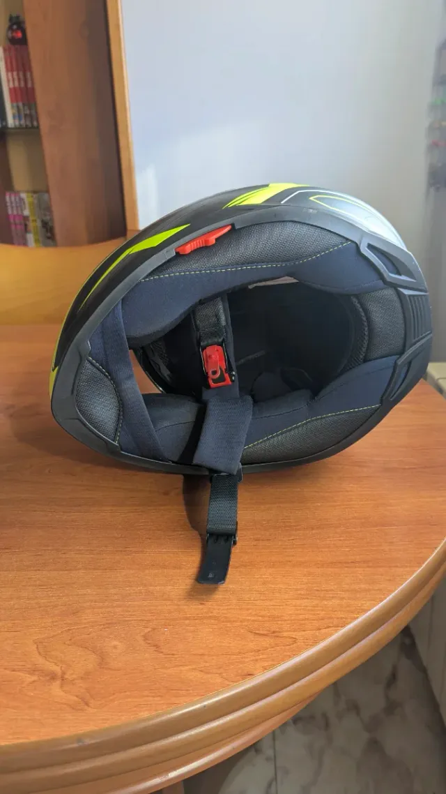 Casco Moto Unik Negro y Amarillo