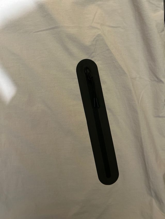 Chaqueta cortavientos Nike Tech Gris/Blanco