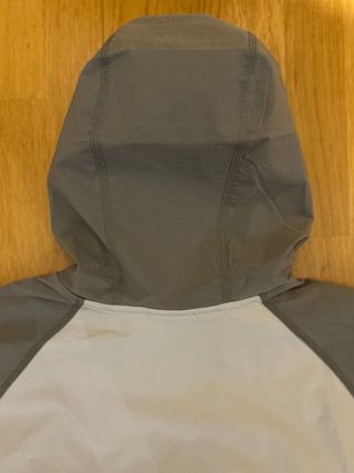 Chaqueta cortavientos Nike Tech Gris/Blanco