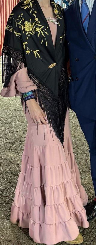 Traje de flamenca negro y rosa Talla XS