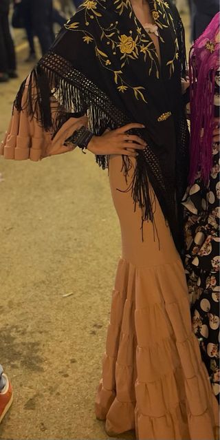 Traje de flamenca negro y rosa Talla XS