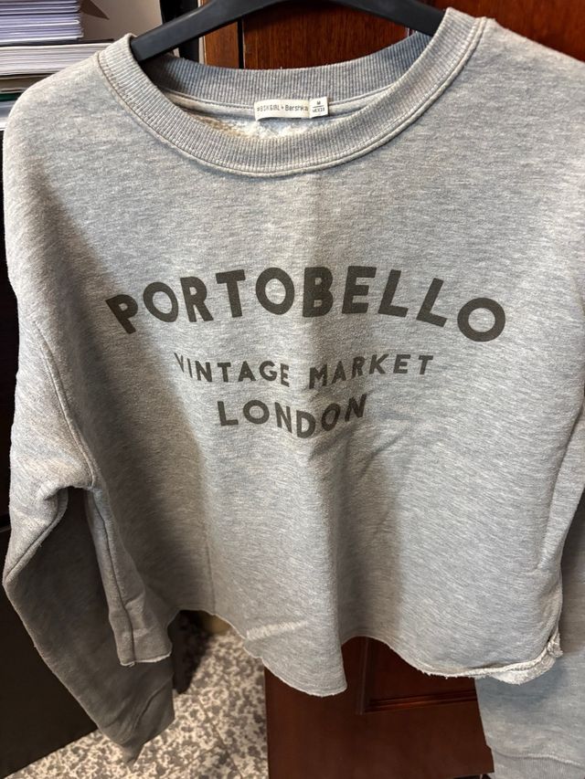 Sudadera Bershka Portobello Vintage Market M