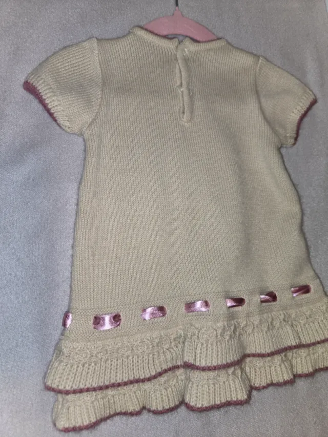 Set vestito e rebeca in maglia per neonati