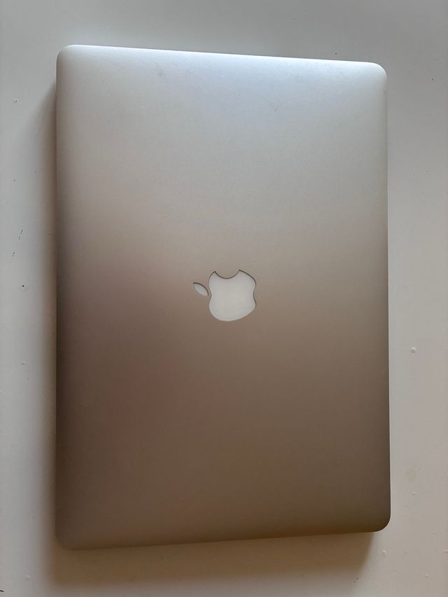 MacBook Pro 15 2014 i7 Plata