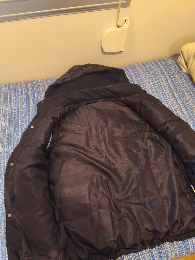 Chaleco 2 negro y otro blanco