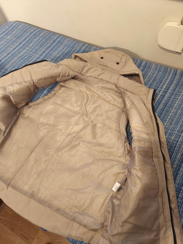 Chaleco 2 negro y otro blanco