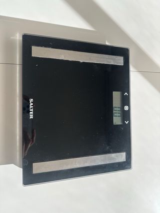 Báscula de bioimpedancia Salter.