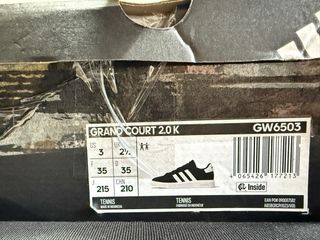 Zapatillas Adidas Niño Negras y Blancas