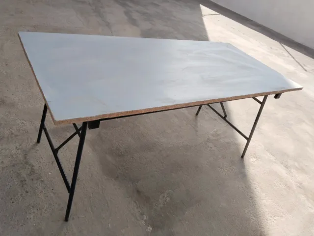 Mesa plegable de madera