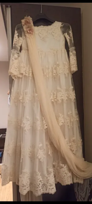 Vestido de comunión niña encaje beige