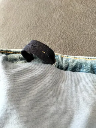 Pantalón vaquero premamá pitillo