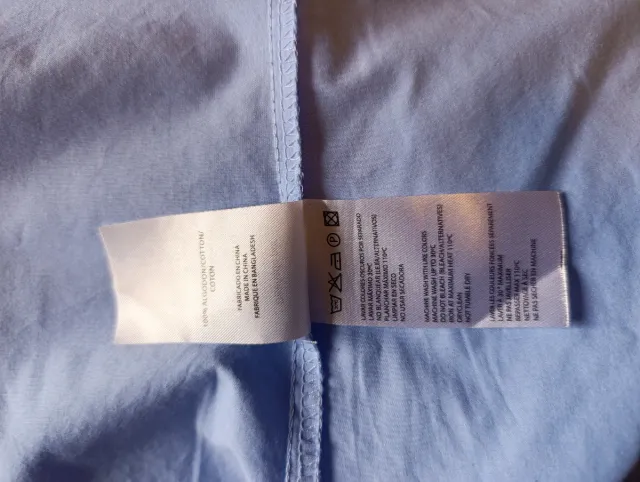 Camisa Valecuatro azul y rosa