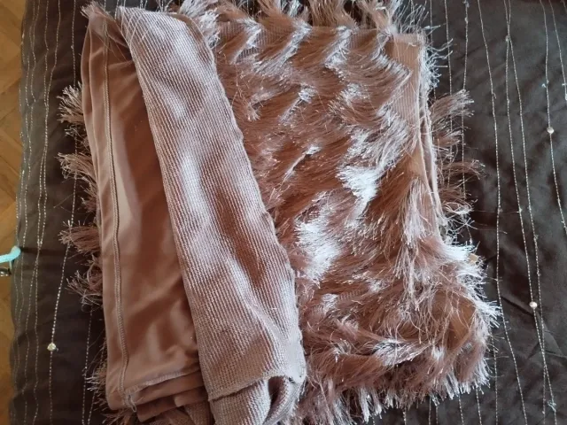 Falda fiesta Stradivarius nude Talla M