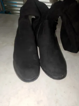 Stivali donna camoscio neri