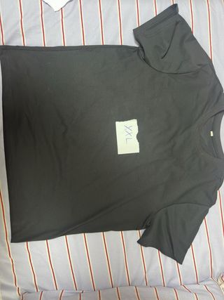 Camiseta básica negra XXL