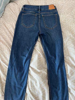 Pantalón vaquero Bershka