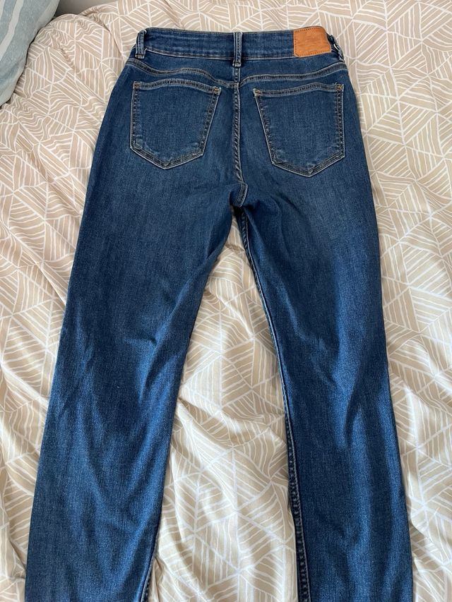 Pantalón vaquero Bershka