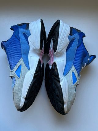 Zapatillas Adidas Falcon Azul y Gris