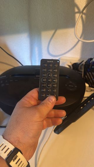 Radio despertador Vieta con dock iPhone/iPod