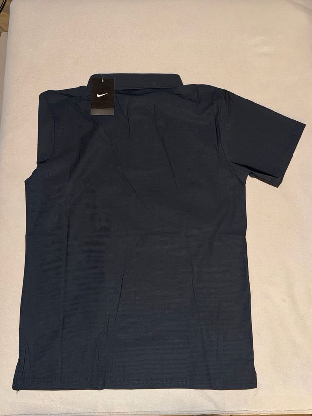 Camiseta Nike Trail Negra