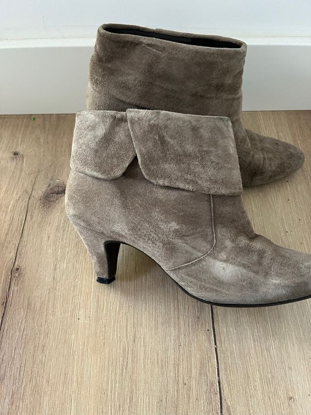 Botines ante gris talla 39