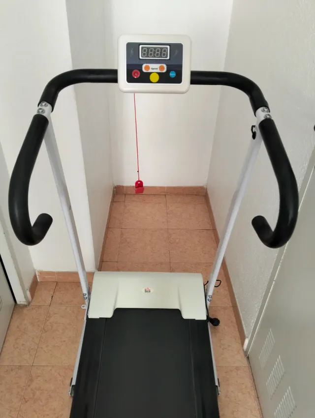 Cinta de correr blanca