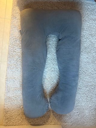 Cojín de embarazo gris