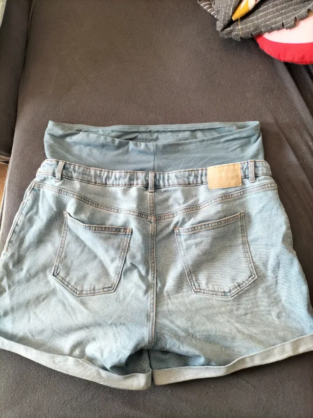 Pantalón corto premamá vaquero