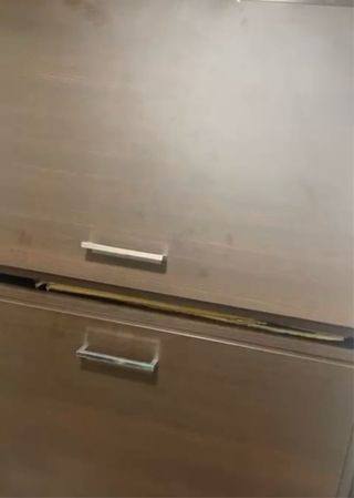 Cocina modular madera y piedra valorada en 1500