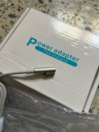 Cargador Apple Macbook Pro 60W