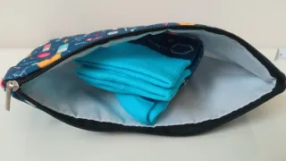 Regalo Navidad: Neceser y calcetines de química