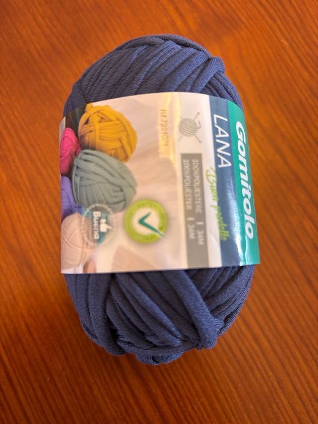 Trapillo ovillos 100gr colores surtidos. 100% pol