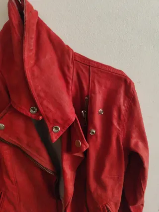 Chaqueta Levis Roja