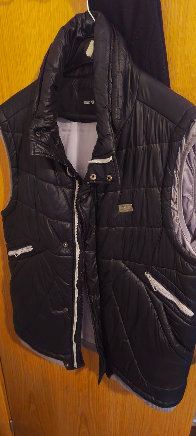 Chaleco Antony Morato Negro en perfecto estado