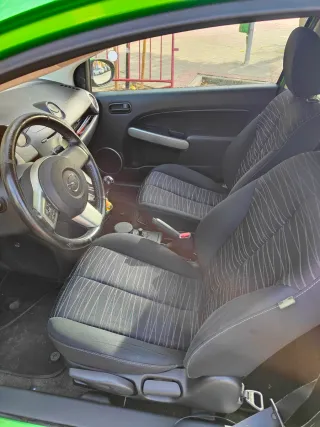 Mazda 2 2009