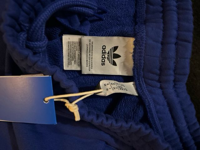 Pantalón corto Adidas Originals azul nuevo