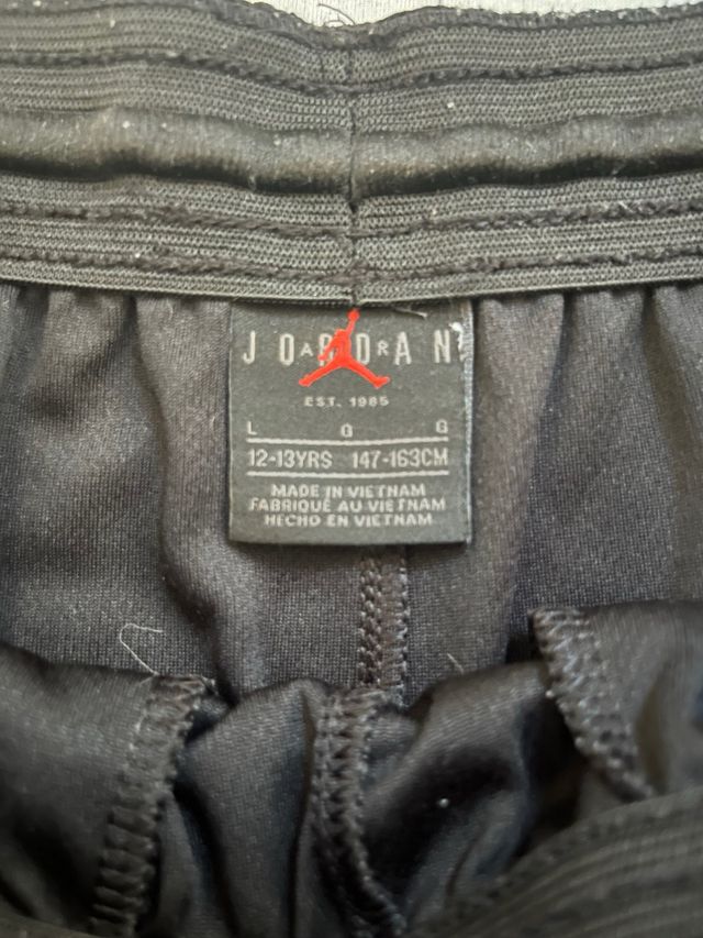 Pantalones Jordan Negro/Rojo Talla XS