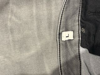 Pantalones cortos grises vaqueros