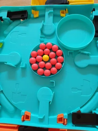 Tragabolas Juego de Mesa