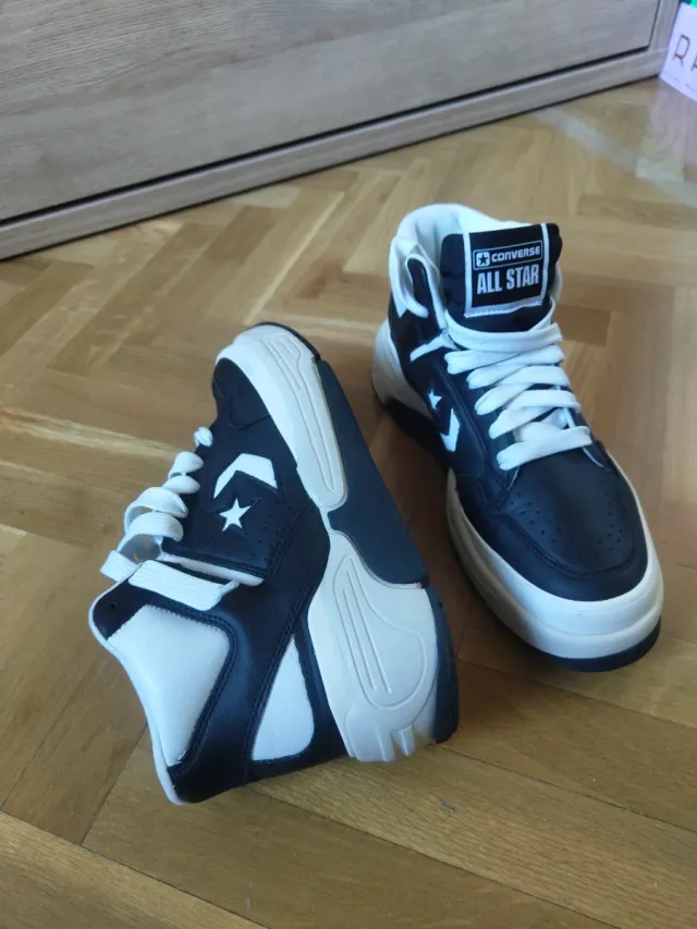 Converse Weapon CX Zapatillas Negras y Blancas